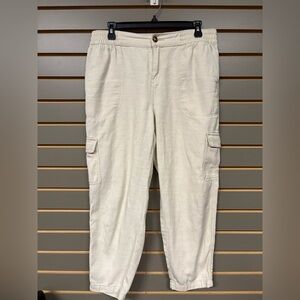 Women’s Cream Cargo Pants